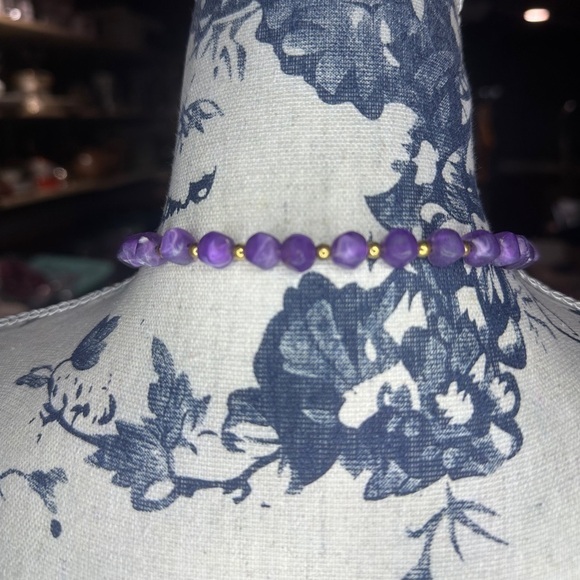 Vintage 28-Inch Purple Marbled Beaded Necklace – Long Statement Jewelry - Picture 2 of 2